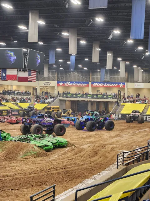 Rex Baxter Exhibit Building