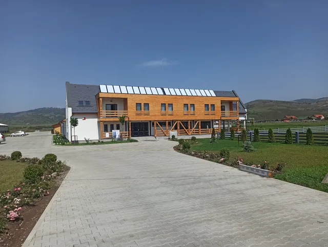 Astoria Horse Center