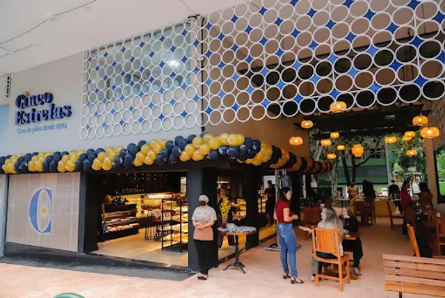 Cinco Estrelas Casa de Pães Asa Sul: Café, Lanche, Delivery Brasília DF