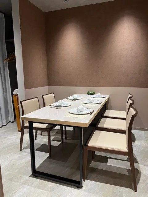 RESTAURANT L’EQUITERRE（レキテール）