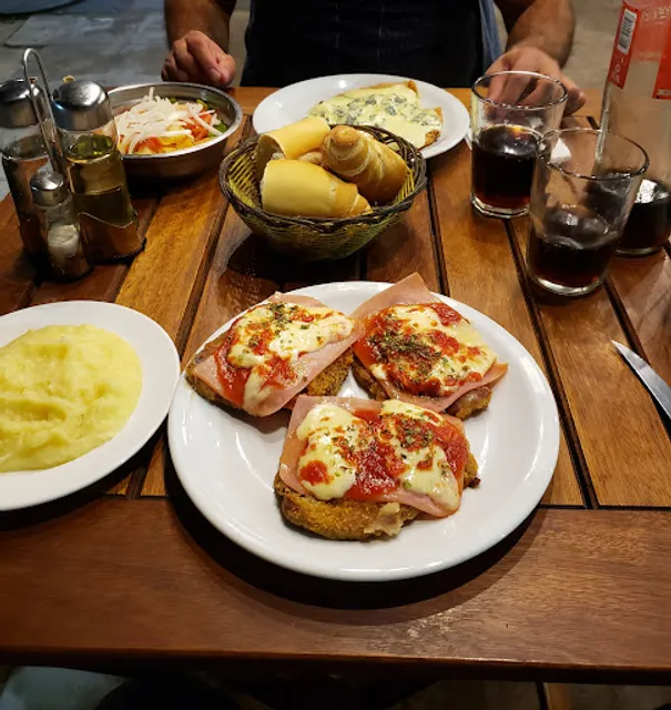 Restaurante y Rotiseria. Pamela Cocina