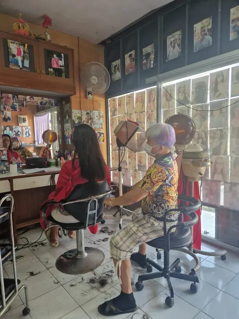 Hair Salon