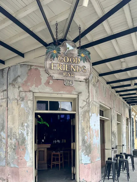 Good Friends Bar