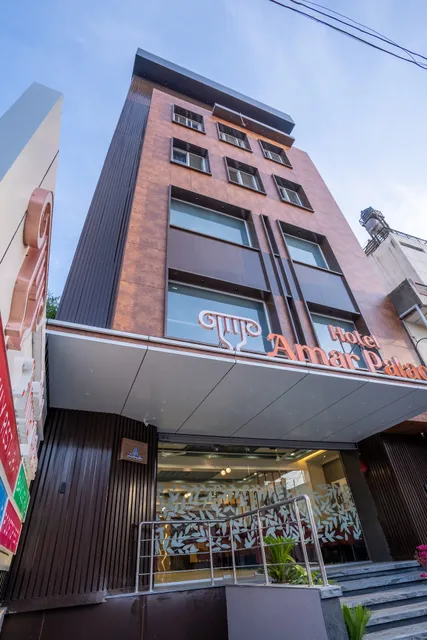 Hotel Amar Palace