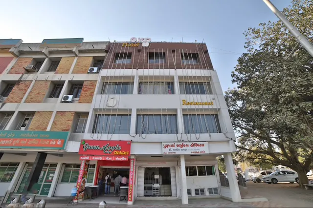 Hotel Green Apple (Room’s)