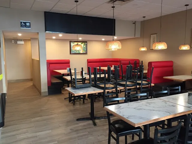 Restaurant 224 Downtown