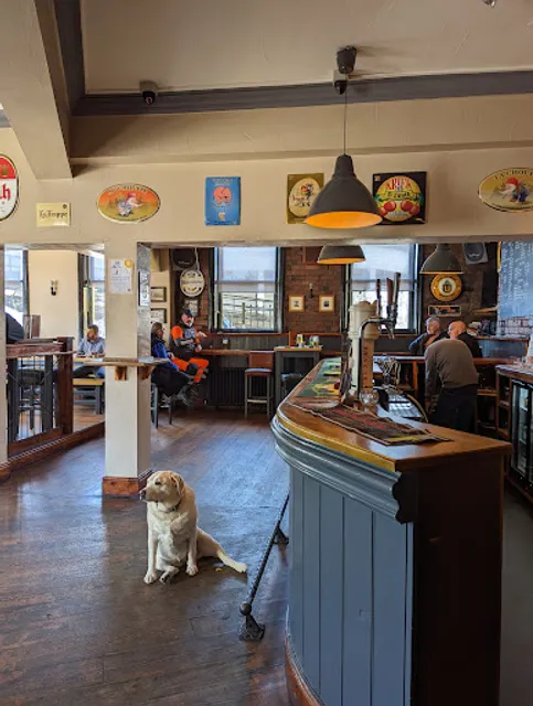 The Bridge Bier Huis