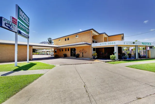 Raintree Motel - Cheap and Best Affordable Accommodation, Apartments, Motels in Townsville, QLD
