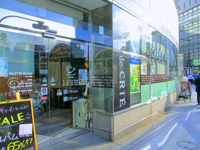 Café de Crié - Ichigaya Station