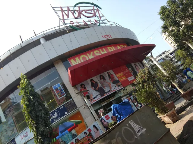 Moksh Plaza