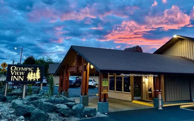 OLYMPIC VIEW INN