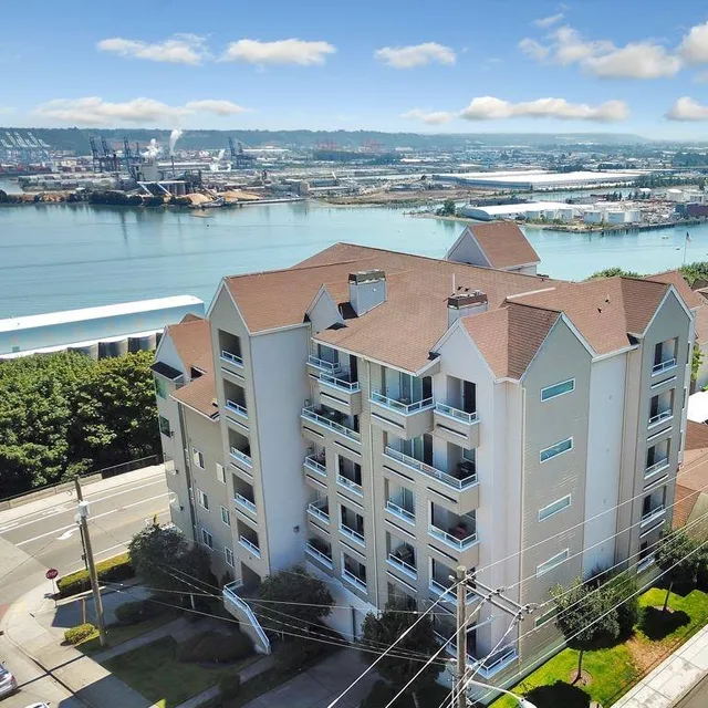 Vantage Community Management