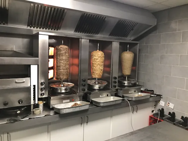 Grillroom Pizzeria Volkan Waalwijk