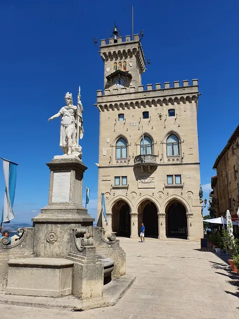 Piazza della Libertà