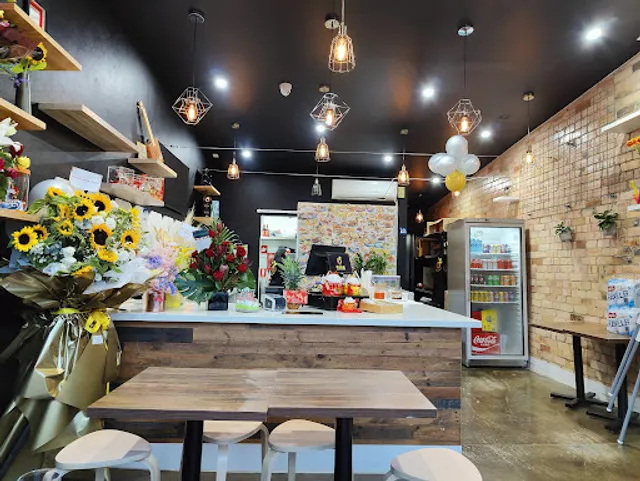 TURMERIC ROAST CHICKEN RICE 黄姜鶏饭