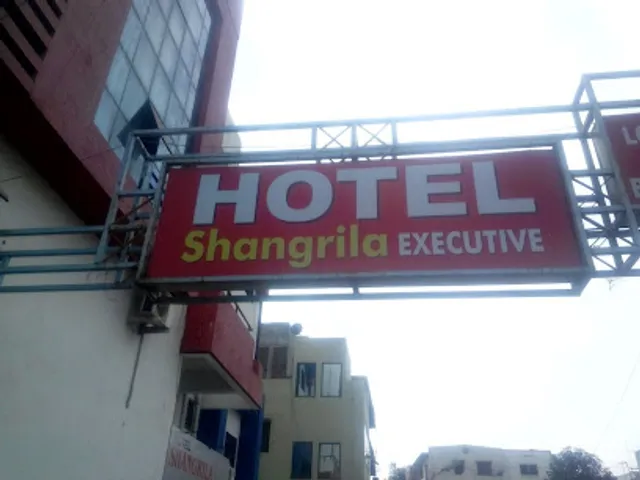 Hotel Shangrila Executive