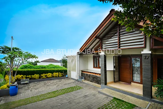 Dago Pakar Villa M2-17 & M2-19