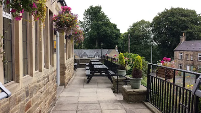 The Cross Scythes Totley