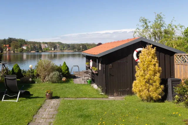 Zeitlos am Haussee - Andrea & Christoph Harden