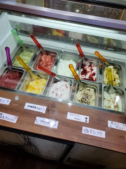 カフェ ジェラート まじょの森
