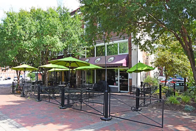 Me's burgers & brews