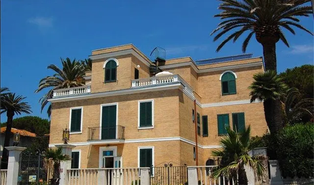 VILLA GREGORACI - b & b, guest houses, Santa Marinella