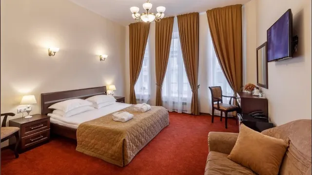 Sonata Невский 5 Дворцовая площадь