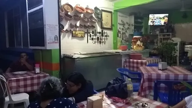 Antojitos Doña Gude