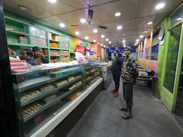 Rajdhani Sweets And Fast Food