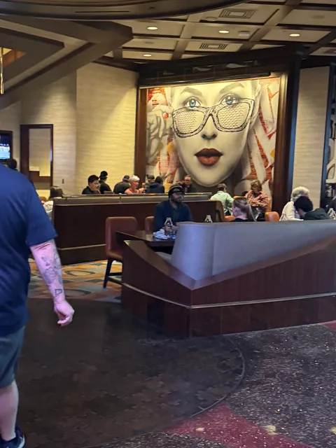 ELLURE BEAUTĒ | LAS VEGAS MAKEUP ARTISTS & HAIRSTYLIST'S