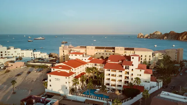 Bahia Hotel & Beach House