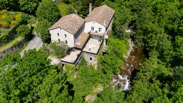 Maison Hélice, gite de groupe , stage et résidence