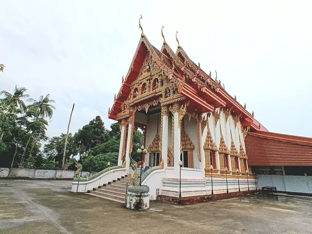 Wat Phokha Juthamat