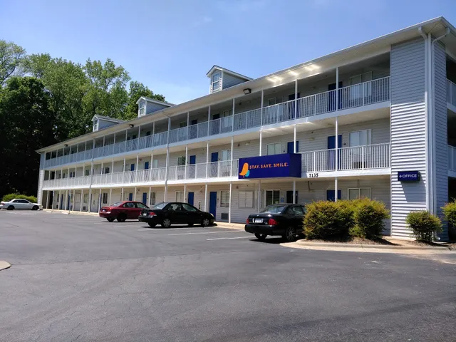 InTown Suites Extended Stay Charlotte NC - Albemarle Rd
