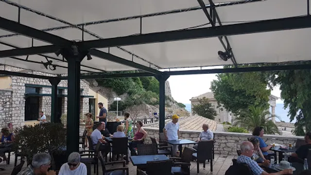 Old Fortress - Coffeeshop