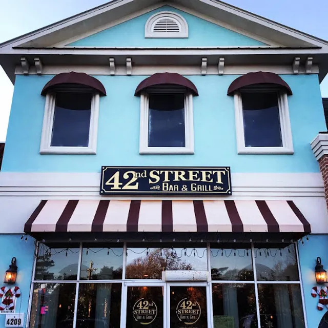 42nd Street Bar and Grill
