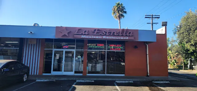 La Famosa Estrella Restaurant