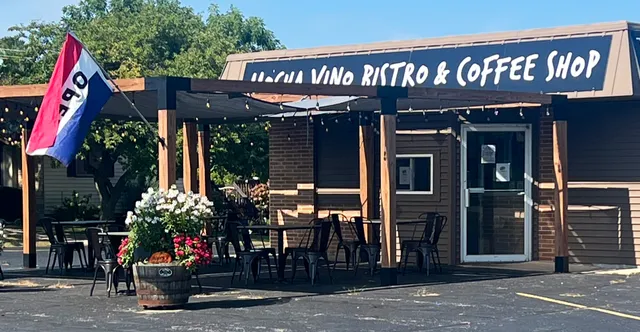 Mocha Vino Bistro & Coffee Shop