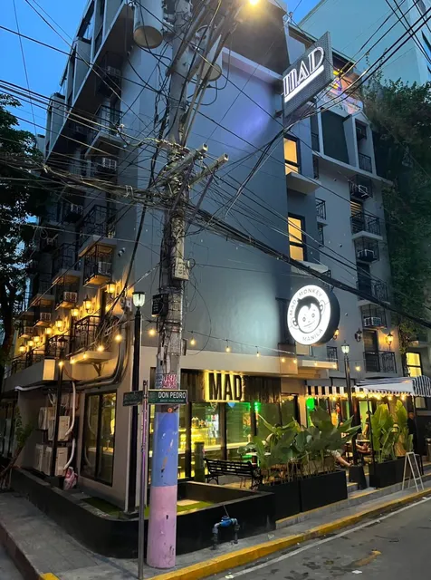 Mad Monkey Manila