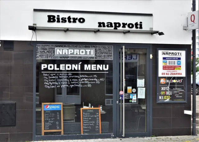 Bistro Naproti