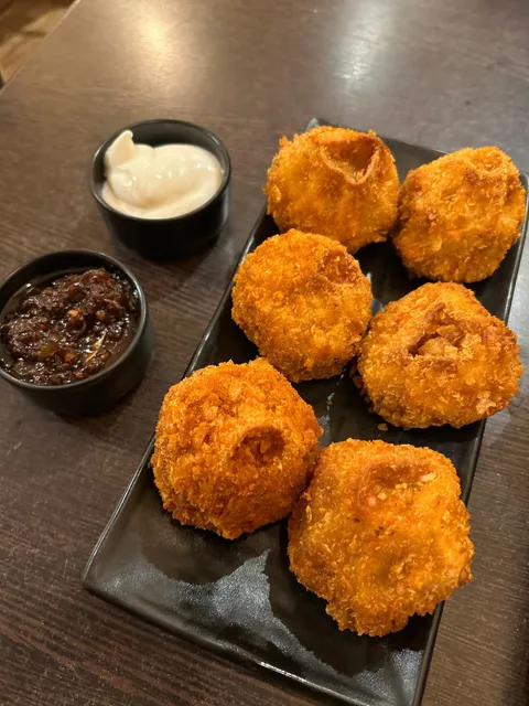 Wok Kitchen by Dilpreet