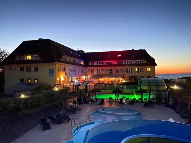 HÔTEL CLUB de la PLAGE