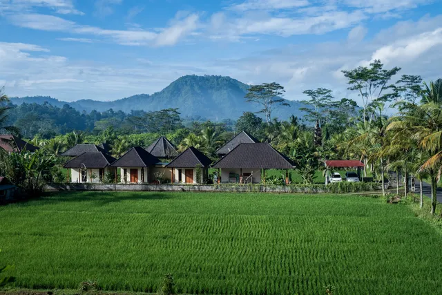 Gongwi Cottages Sidemen