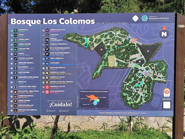 Los Colomos Park
