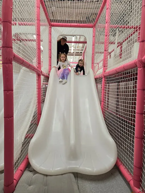 Space Club Greenpoint