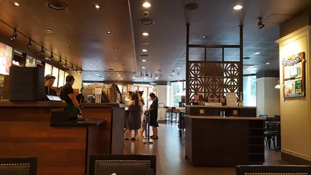 Starbucks Yeoksam Elementary School Intersection