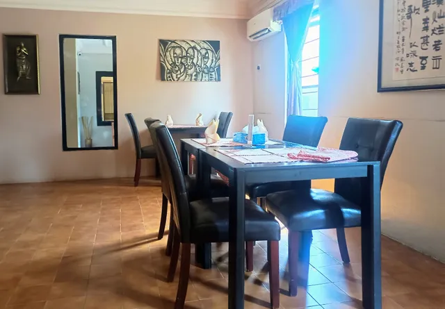 Kateri's Bamboo House (Restaurant)