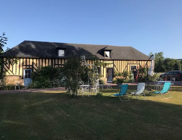 Aux Pommiers de Livaye