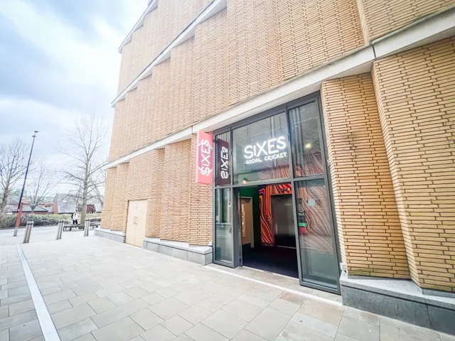 Sixes Social Cricket | Games Bar Oxford