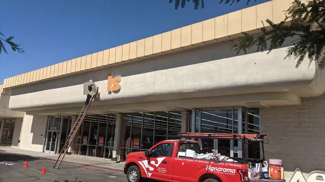 Revivals Stores- Indio